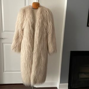 House of Harlow x Revolve - Fake fur coat - Cream Size Small